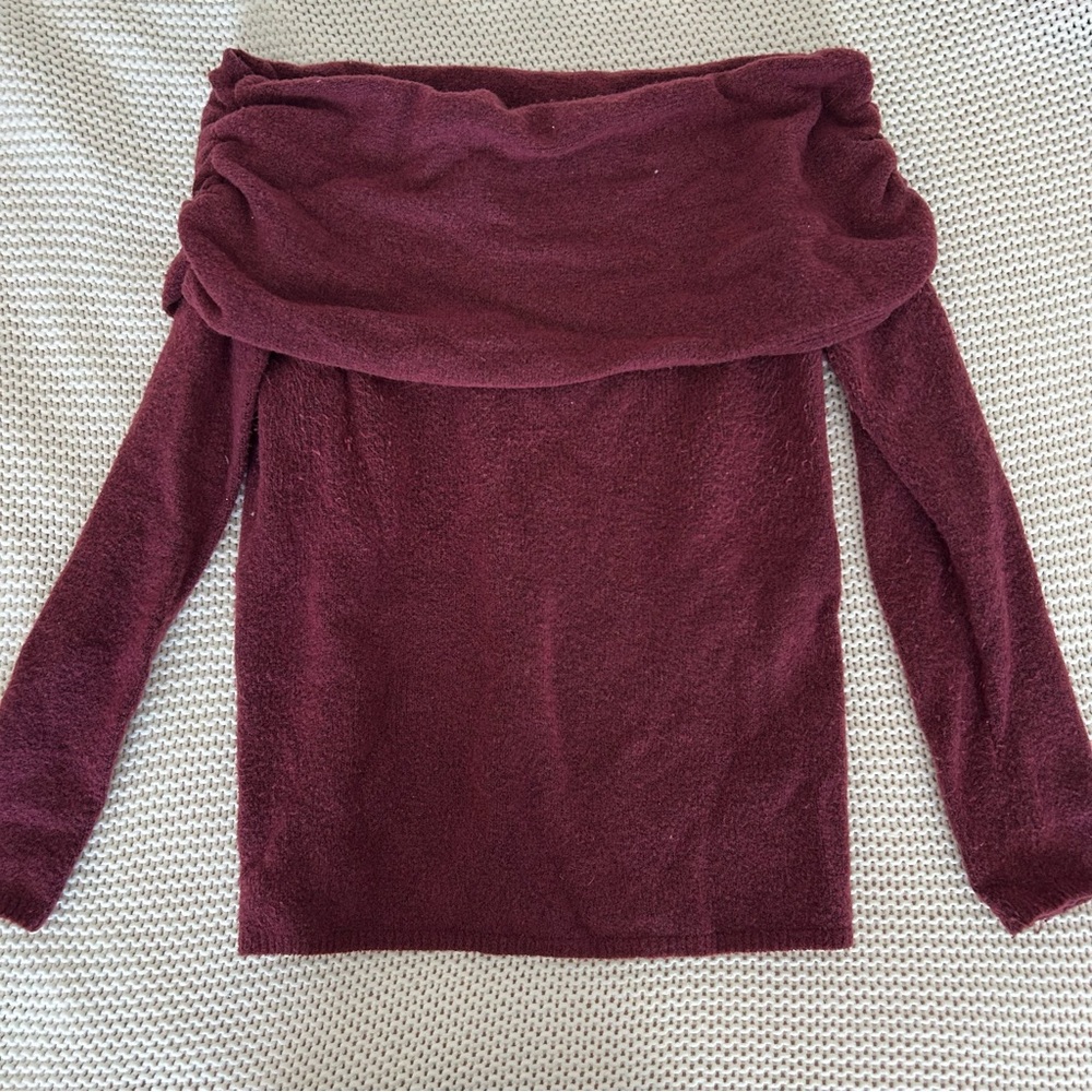 Abercrombie & Fitch Sweater
